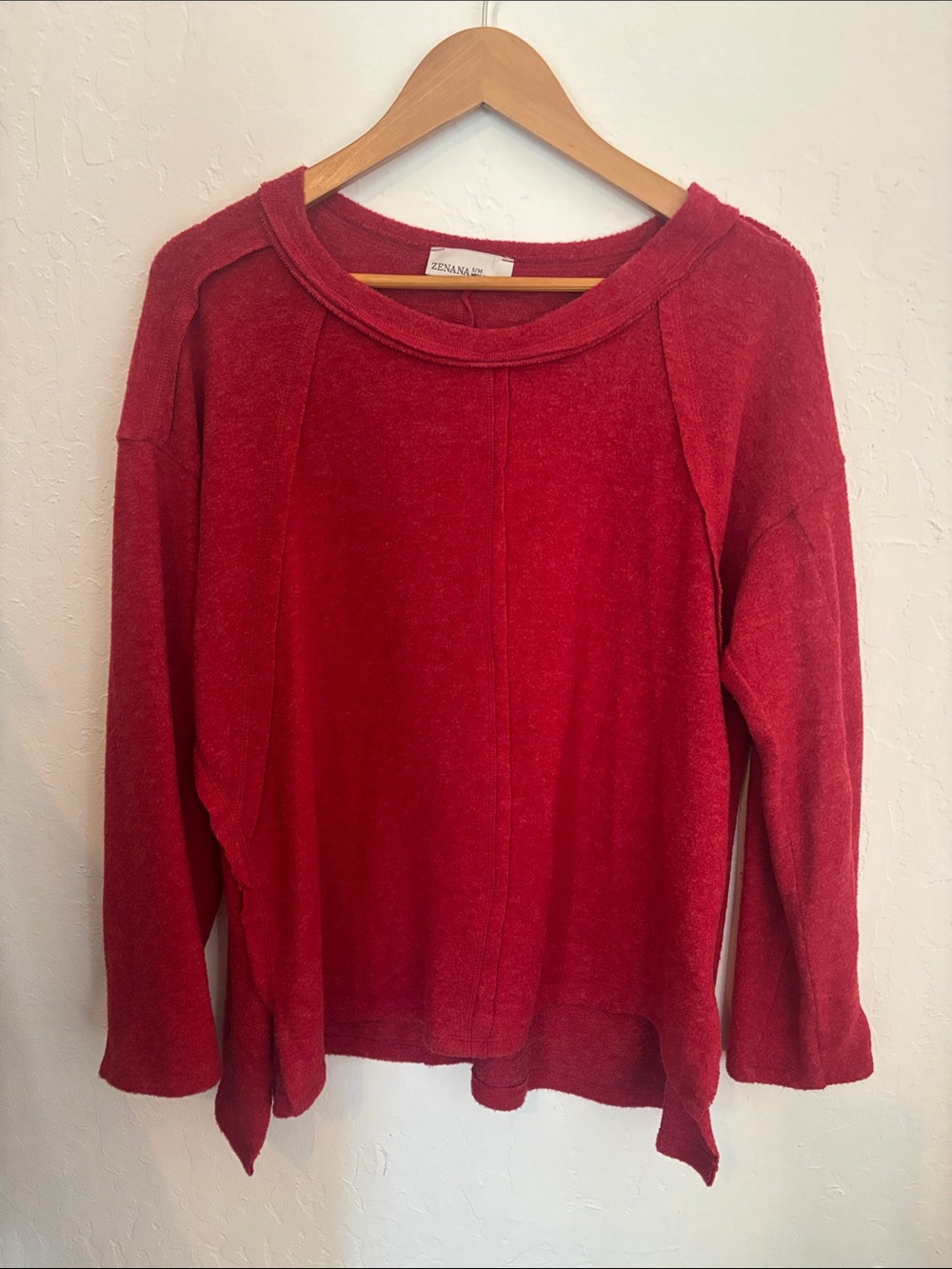 Zenana Outfitters Red Relaxed Crewneck Pullover